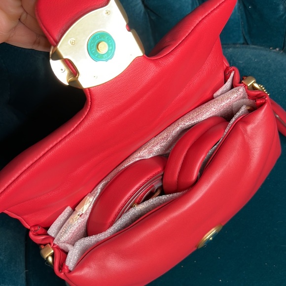 NWT Coach Pillow Tabby 26 - Picture 5 of 6